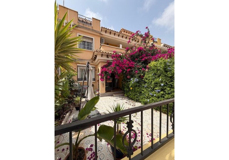 Bungalow - Resale - Torrevieja - Zona Los Frutales