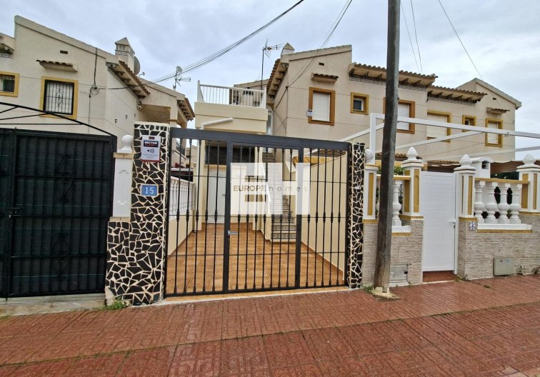 Bungalow - Segunda mano - Orihuela Costa - Punta Prima