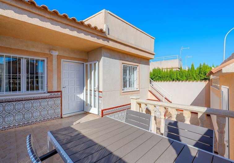 Bungalow - Segunda mano - Torrevieja - Los Balcones 