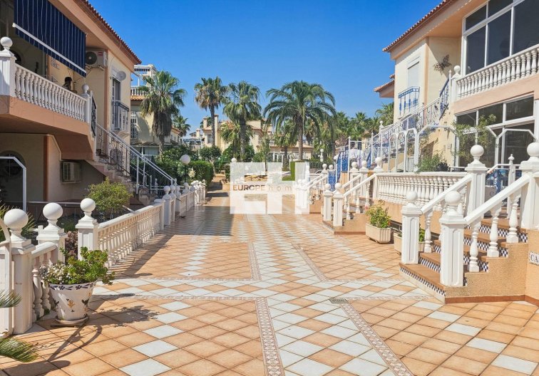 Bungalow - Wiederverkauf - Orihuela Costa - Los Altos
