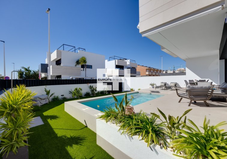 Bungalow - Wiederverkauf - Pilar de la Horadada - Costa Blanca