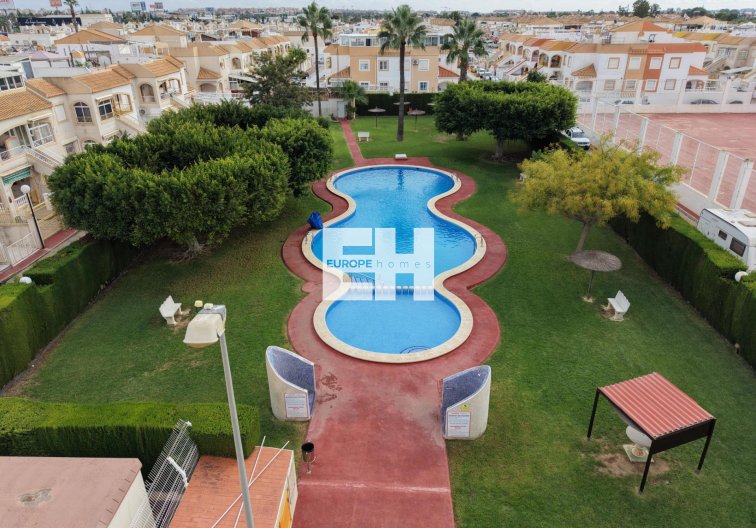 Bungalow - Wiederverkauf - Torrevieja - El Limonar