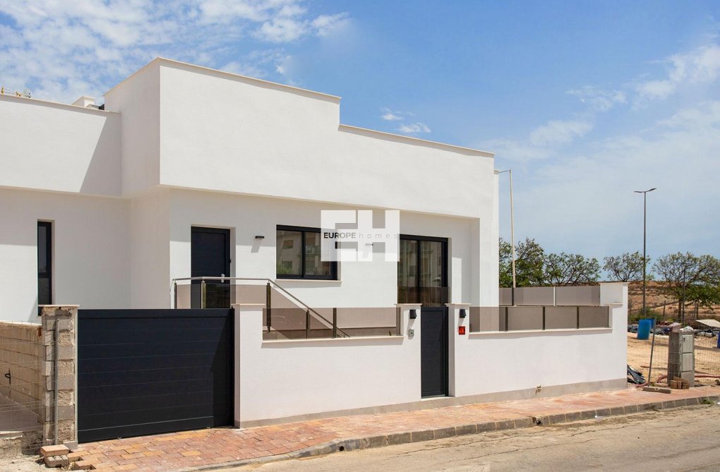 Construction Neuve - villa - Sucina