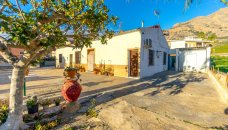 Finca - Wiederverkauf - Orihuela - EH-26257