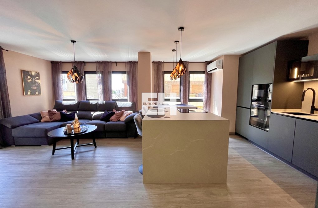 Herverkoop - Appartement - Almoradí - Inland