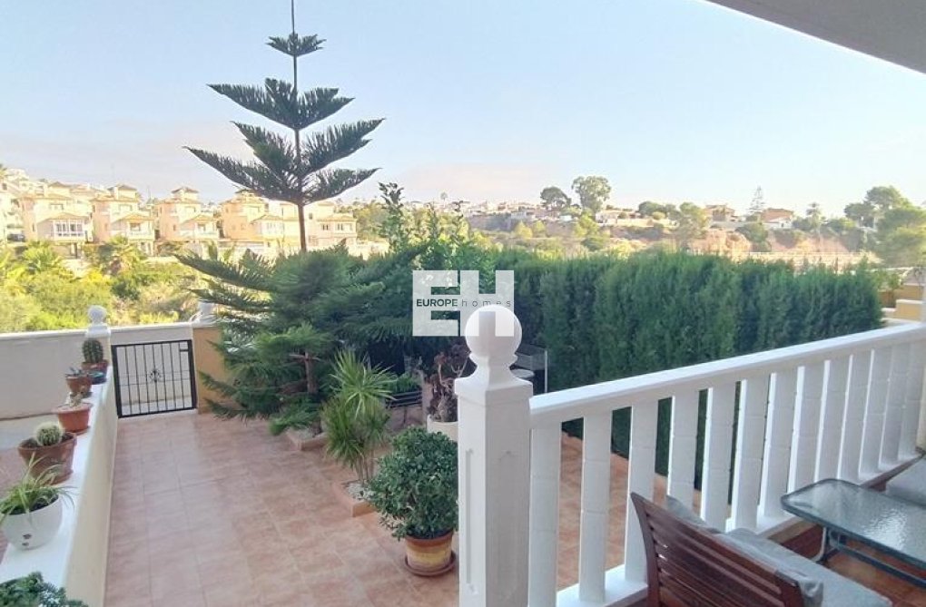 Herverkoop - Appartement - Orihuela Costa - LOMAS CABO ROIG