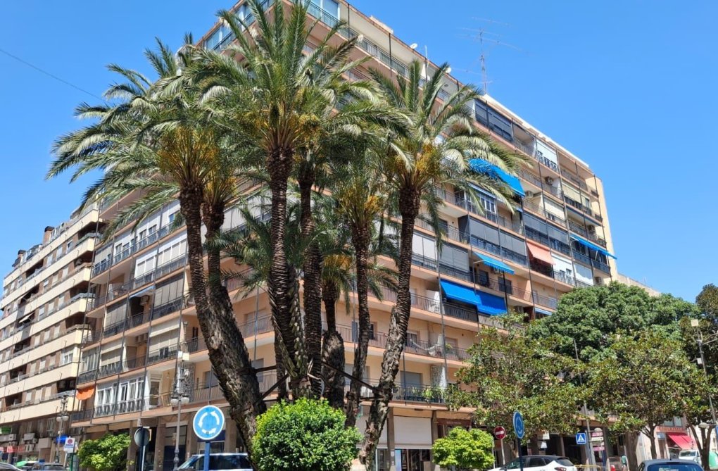 Herverkoop - Appartement - Orihuela - Zona Centro