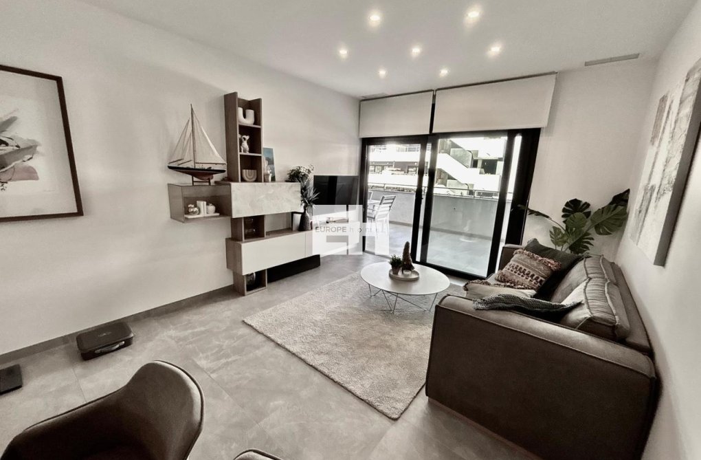 Herverkoop - Appartement - Playa Flamenca - Costa Blanca