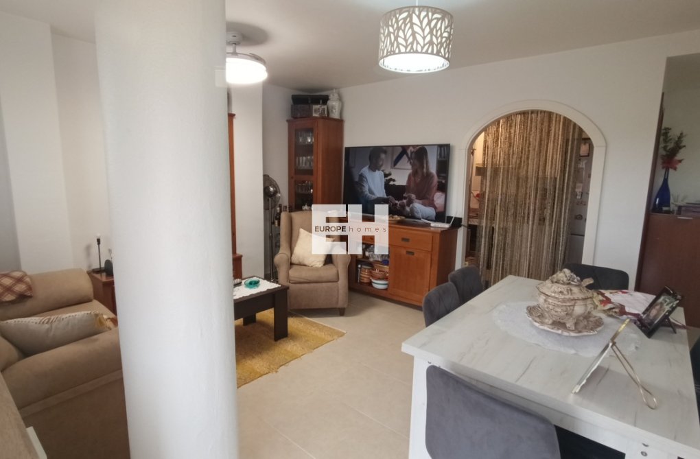 Herverkoop - Appartement - Sucina - Inland