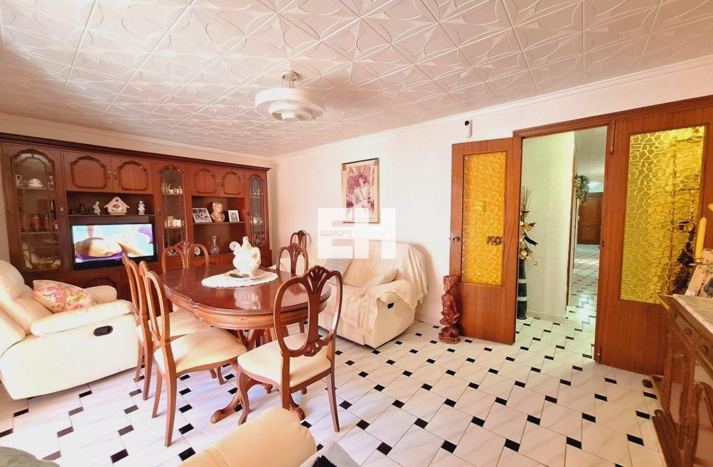 Herverkoop - Appartement - Torrevieja - Acequion