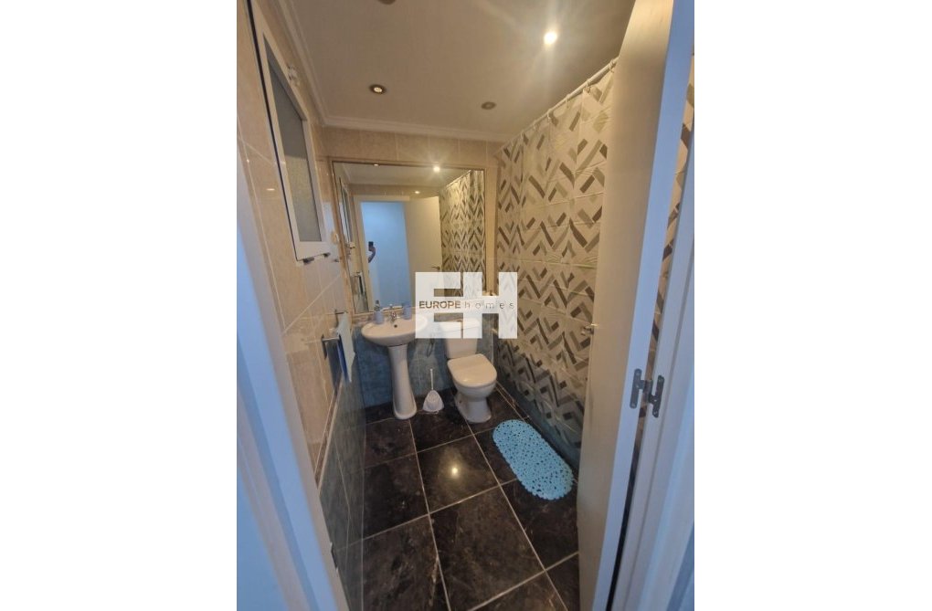 Herverkoop - Appartement - Torrevieja - Centro - Muelle Pesquero