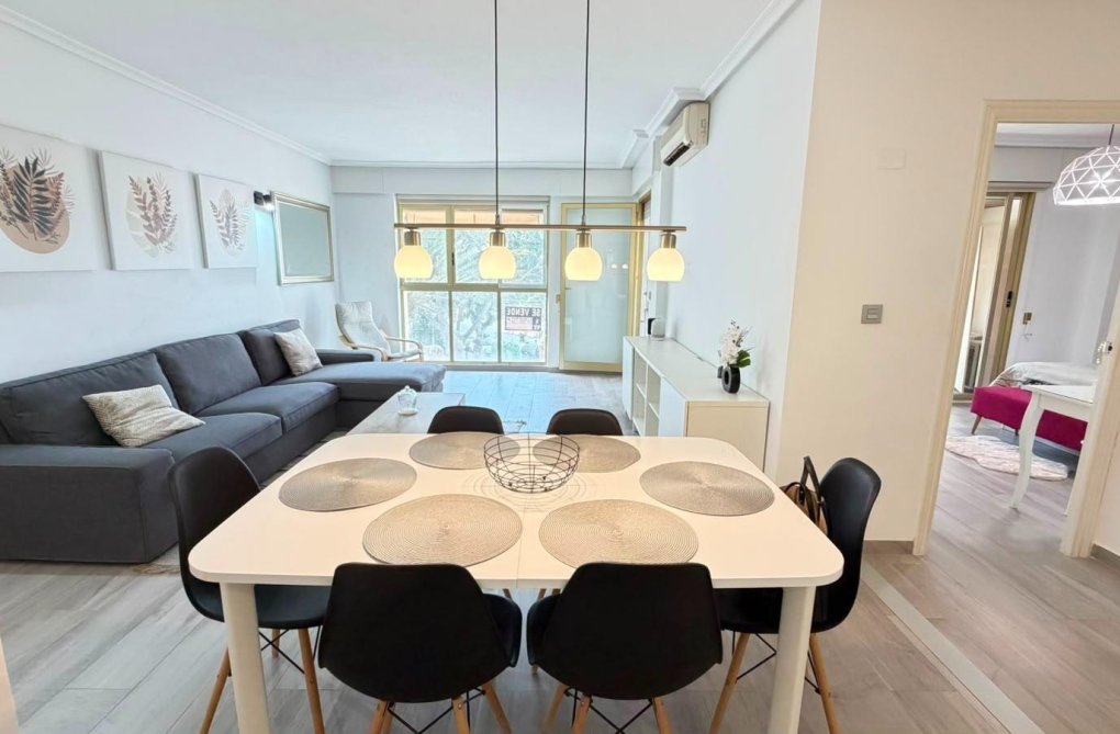 Herverkoop - Appartement - Torrevieja - Centro - Muelle Pesquero