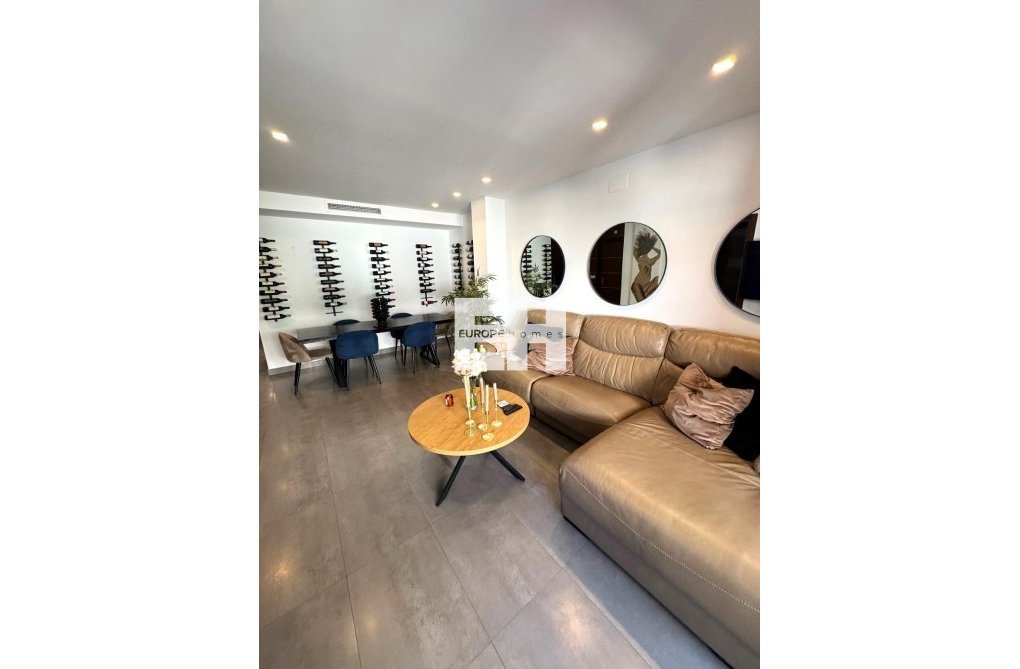 Herverkoop - Appartement - Torrevieja - Centro