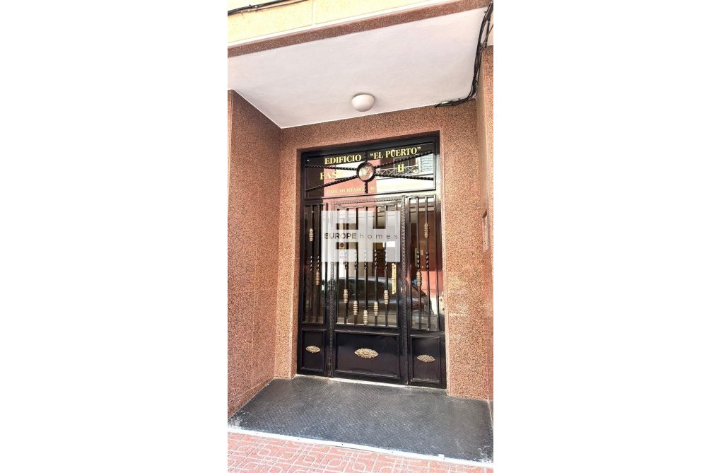 Herverkoop - Appartement - Torrevieja - Centro