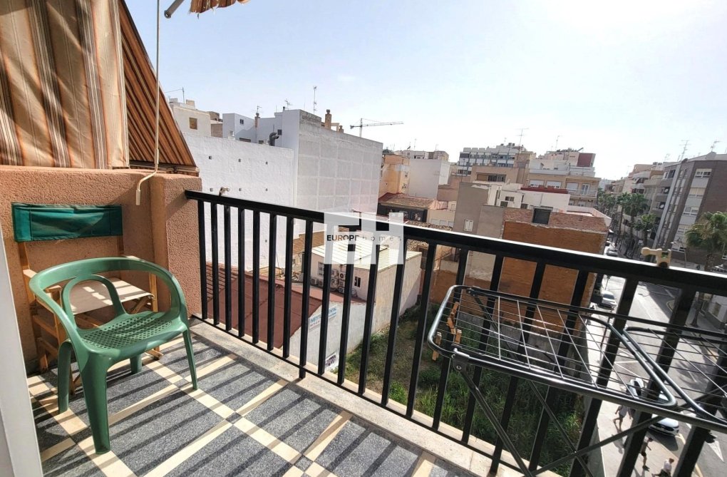 Herverkoop - Appartement - Torrevieja - Centro