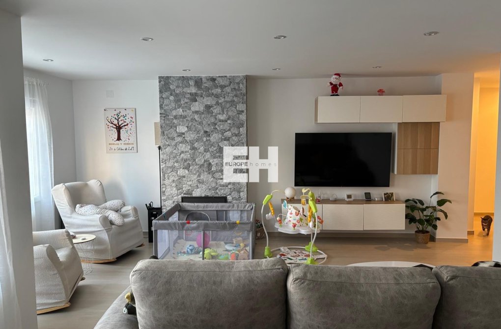 Herverkoop - Appartement - Torrevieja - Centro