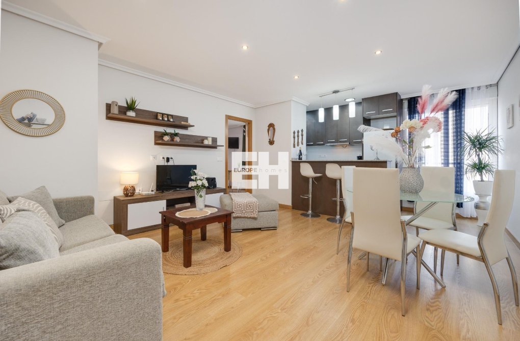 Herverkoop - Appartement - Torrevieja - Centro