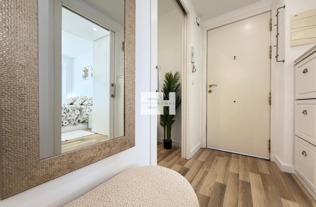 Herverkoop - Appartement - Torrevieja - Centro