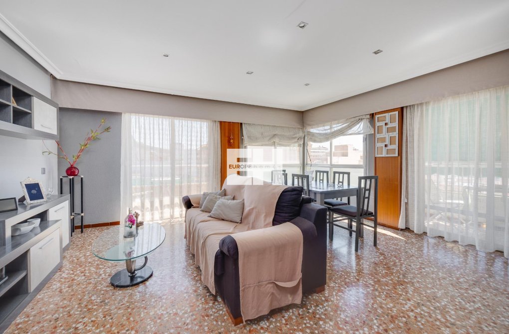 Herverkoop - Appartement - Torrevieja - Centro