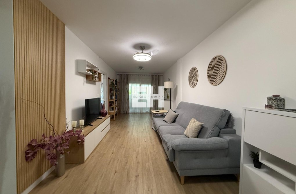 Herverkoop - Appartement - Torrevieja - Centro