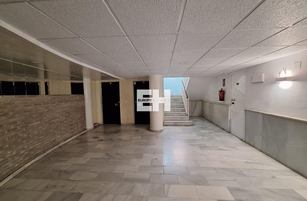 Herverkoop - Appartement - Torrevieja - Centro