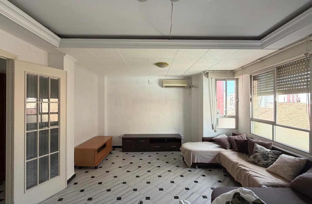 Herverkoop - Appartement - Torrevieja - Centro