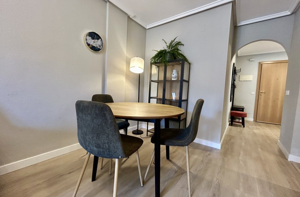 Herverkoop - Appartement - Torrevieja - Costa Blanca