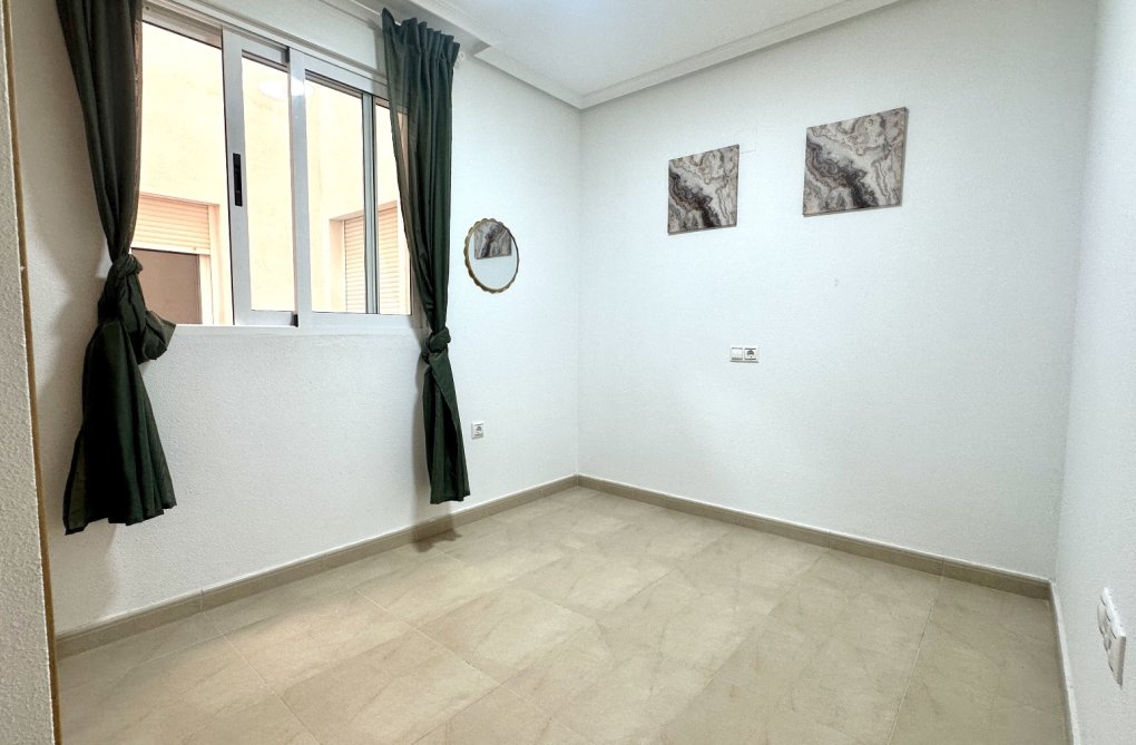Herverkoop - Appartement - Torrevieja - Costa Blanca