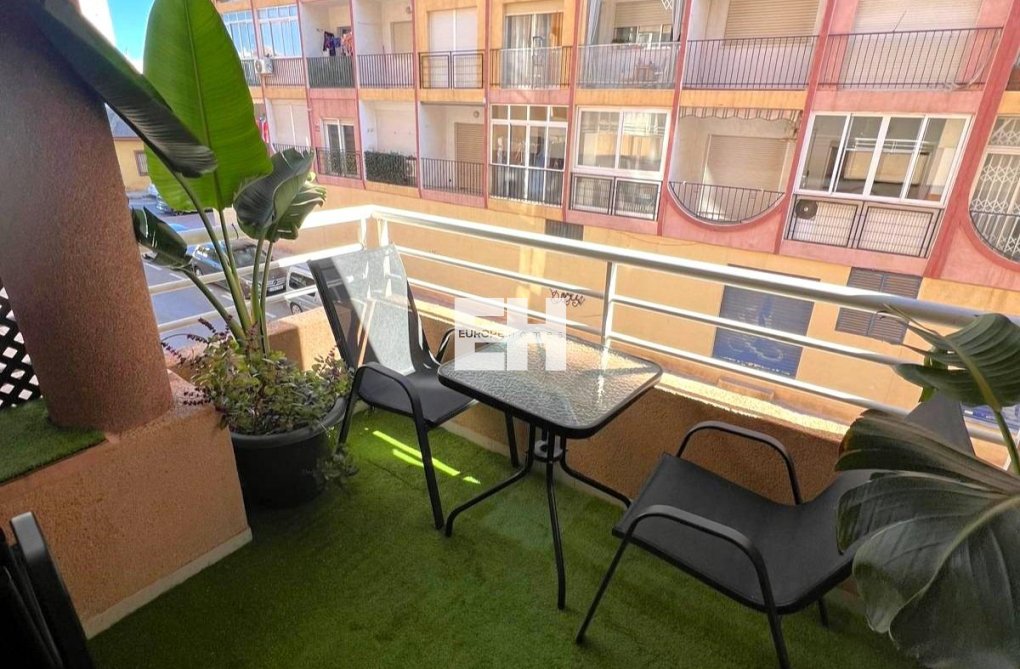 Herverkoop - Appartement - Torrevieja - Curva Del Palangre