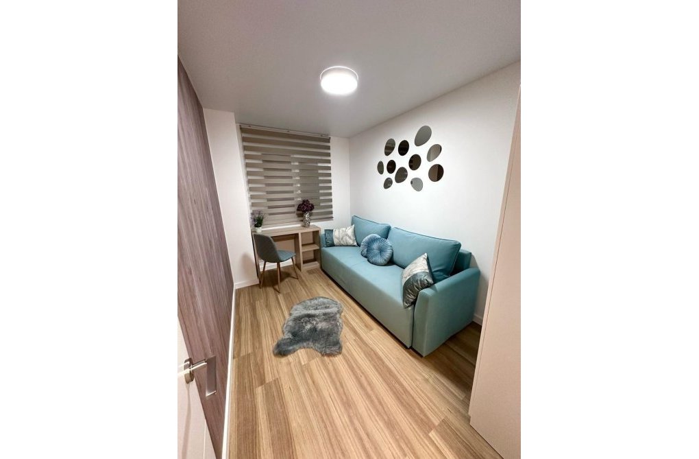Herverkoop - Appartement - Torrevieja - Estacion De Autobuses