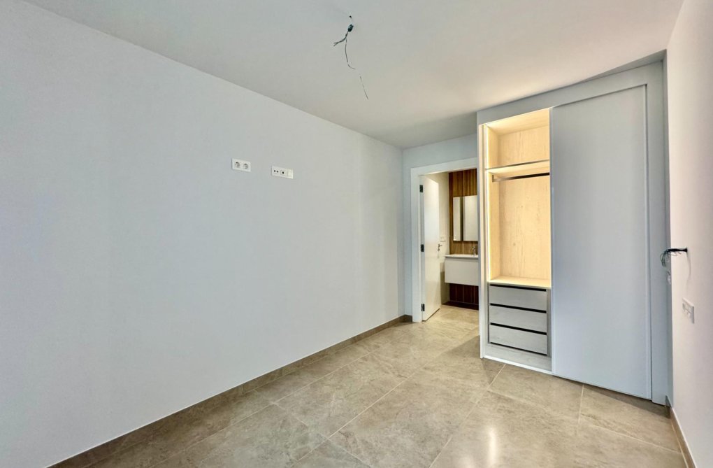 Herverkoop - Appartement - Torrevieja - Habaneras