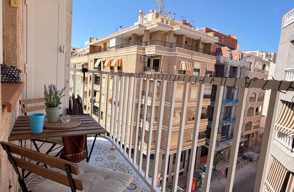 Herverkoop - Appartement - Torrevieja - Habaneras