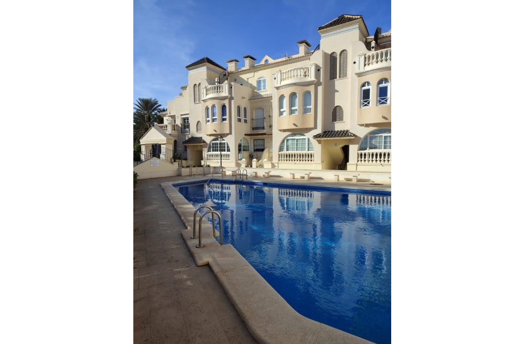 Herverkoop - Appartement - Torrevieja - Los Frutales