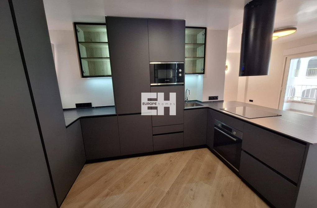 Herverkoop - Appartement - Torrevieja - Playa de los Locos