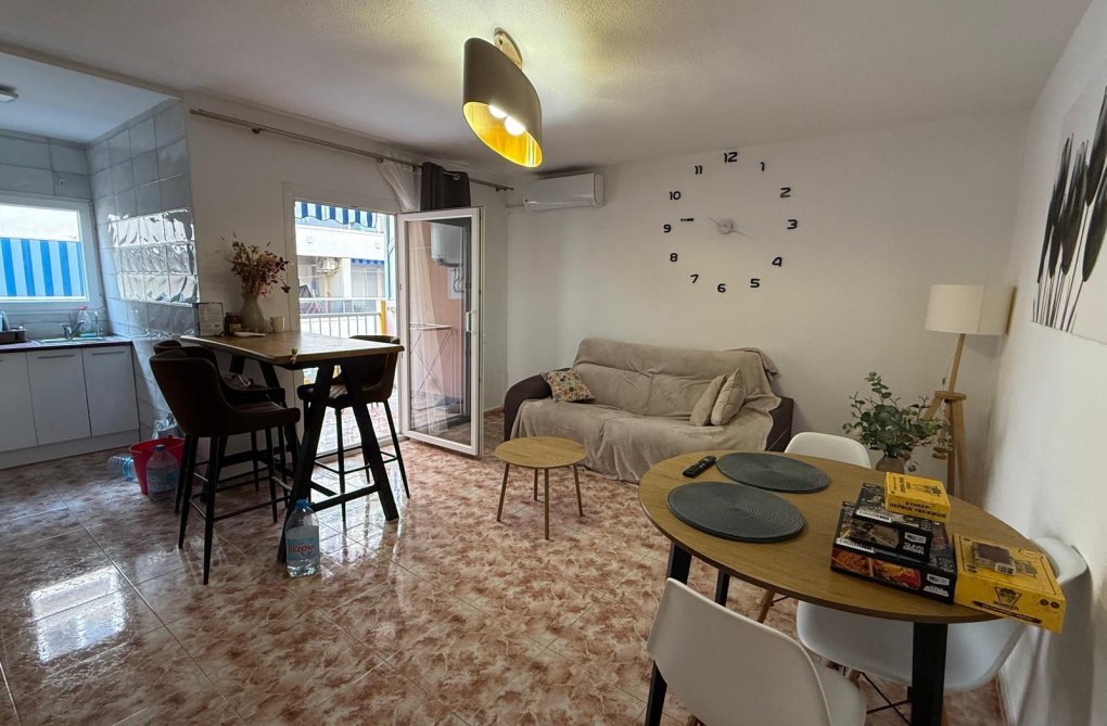 Herverkoop - Appartement - Torrevieja - Playa de los Locos