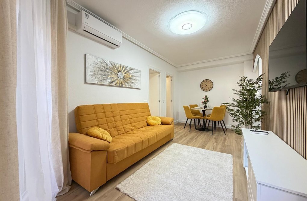 Herverkoop - Appartement - Torrevieja - Playa de los Locos