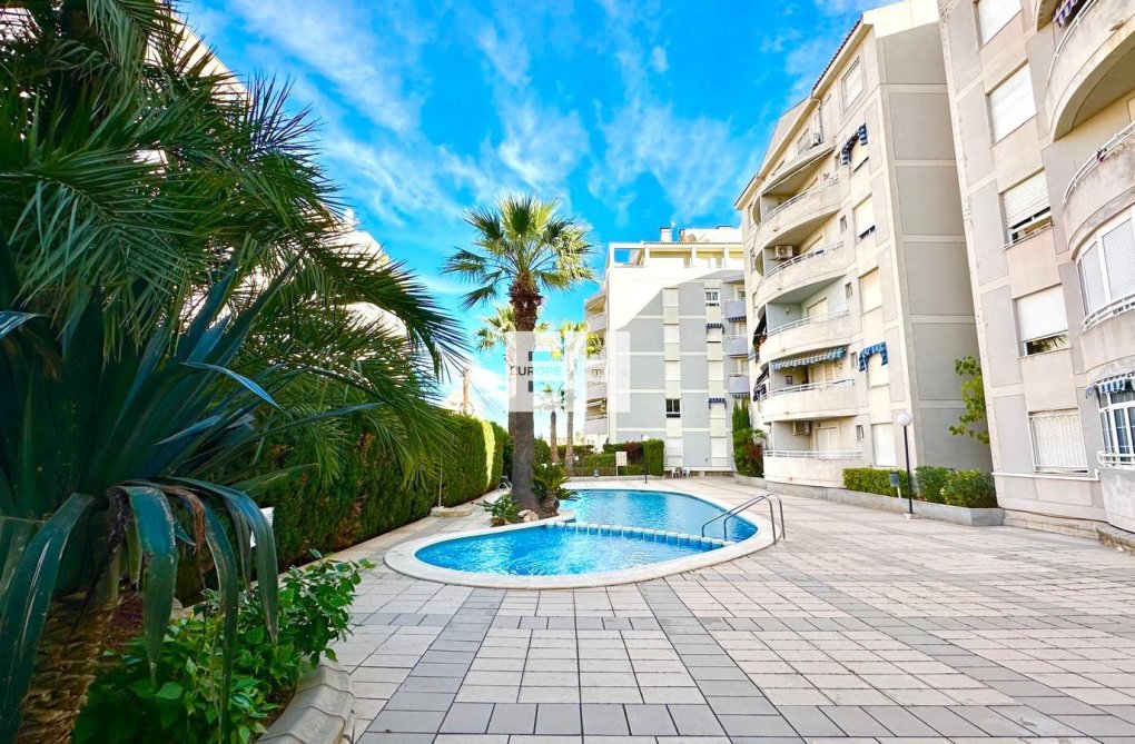 Herverkoop - Appartement - Torrevieja - Playa del Cura