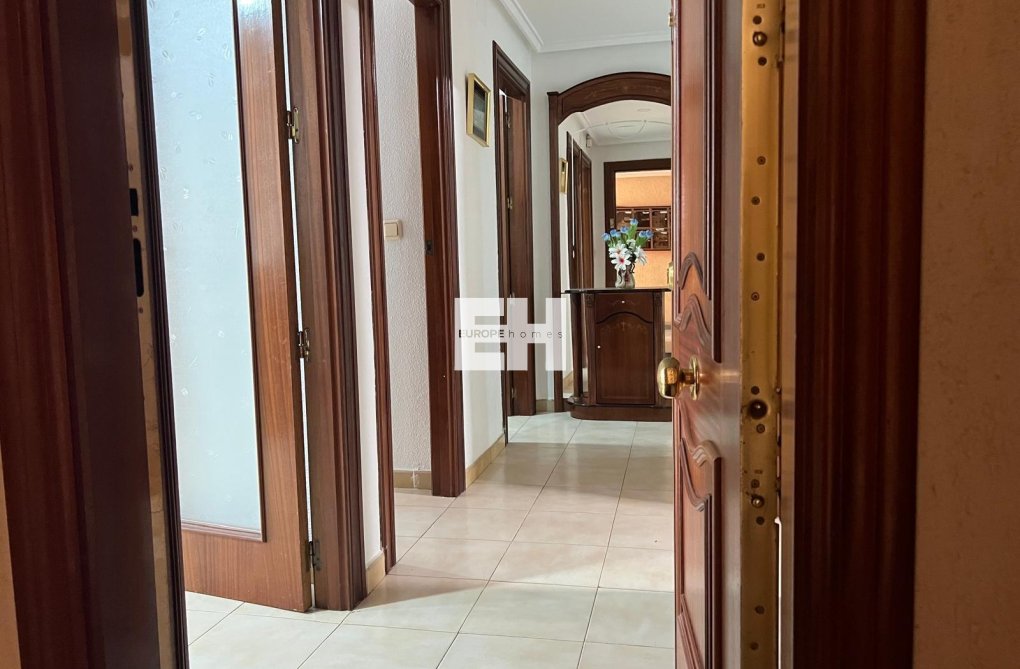 Herverkoop - Appartement - Torrevieja - Playa del Cura