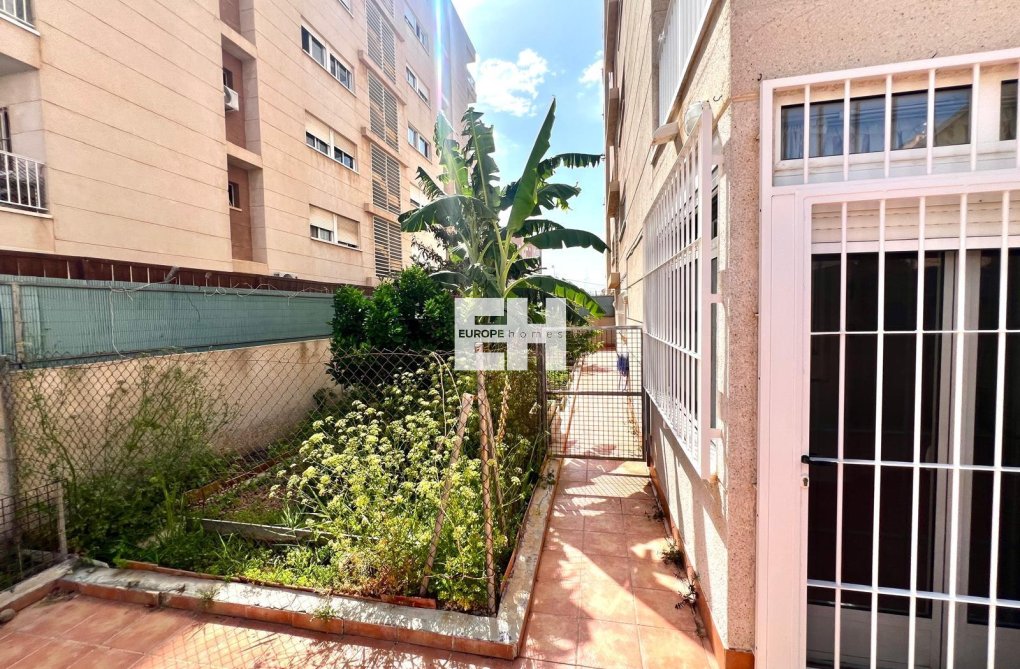 Herverkoop - Appartement - Torrevieja - Playa del Cura