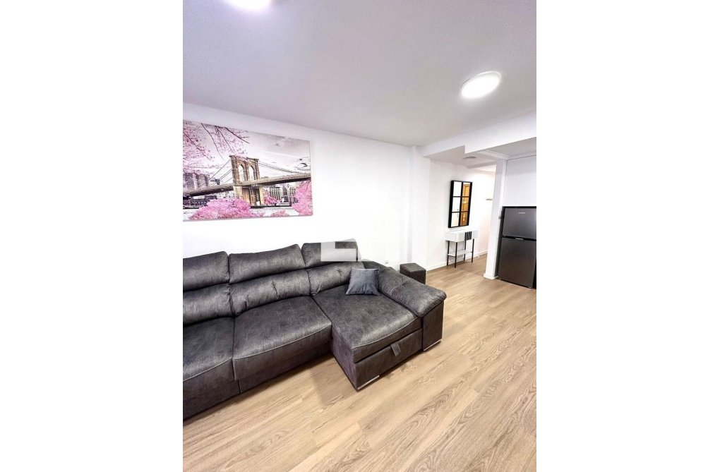 Herverkoop - Appartement - Torrevieja - Playa del Cura