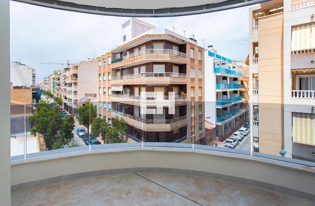 Herverkoop - Appartement - Torrevieja - Playa del Cura