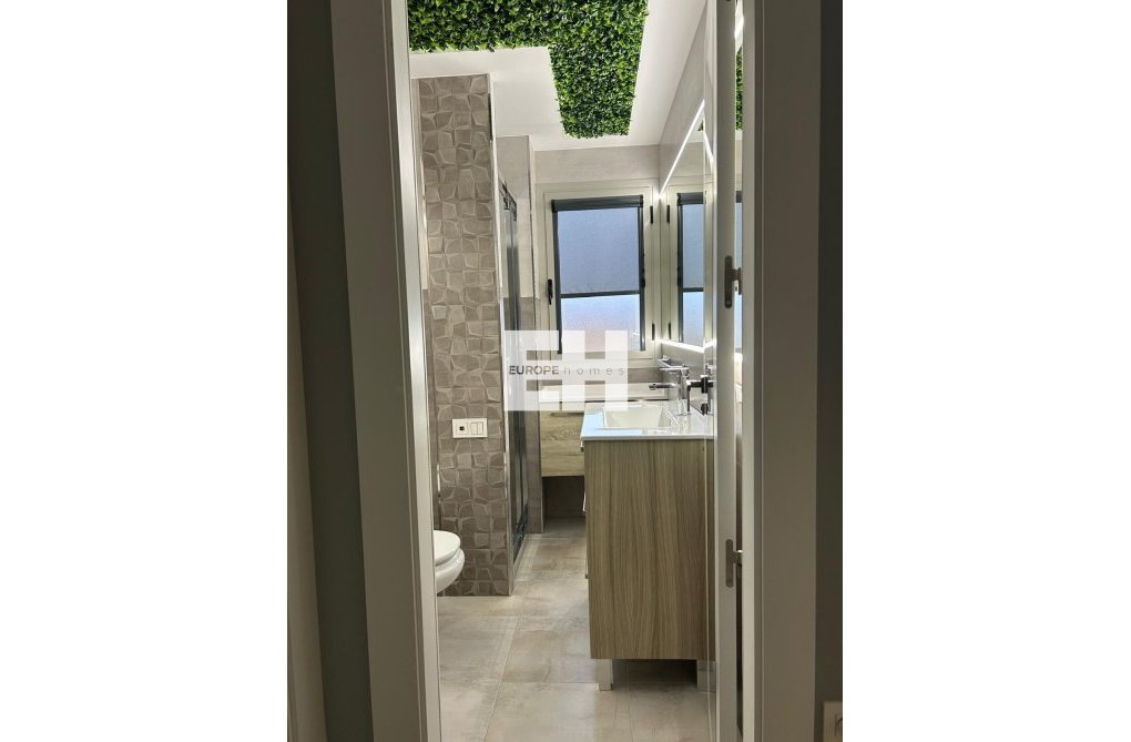 Herverkoop - Appartement - Torrevieja - Playa del Cura