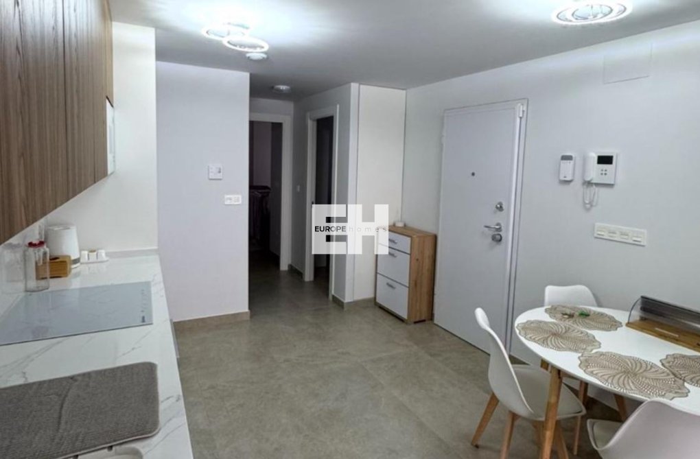 Herverkoop - Appartement - Torrevieja - Playa del Cura