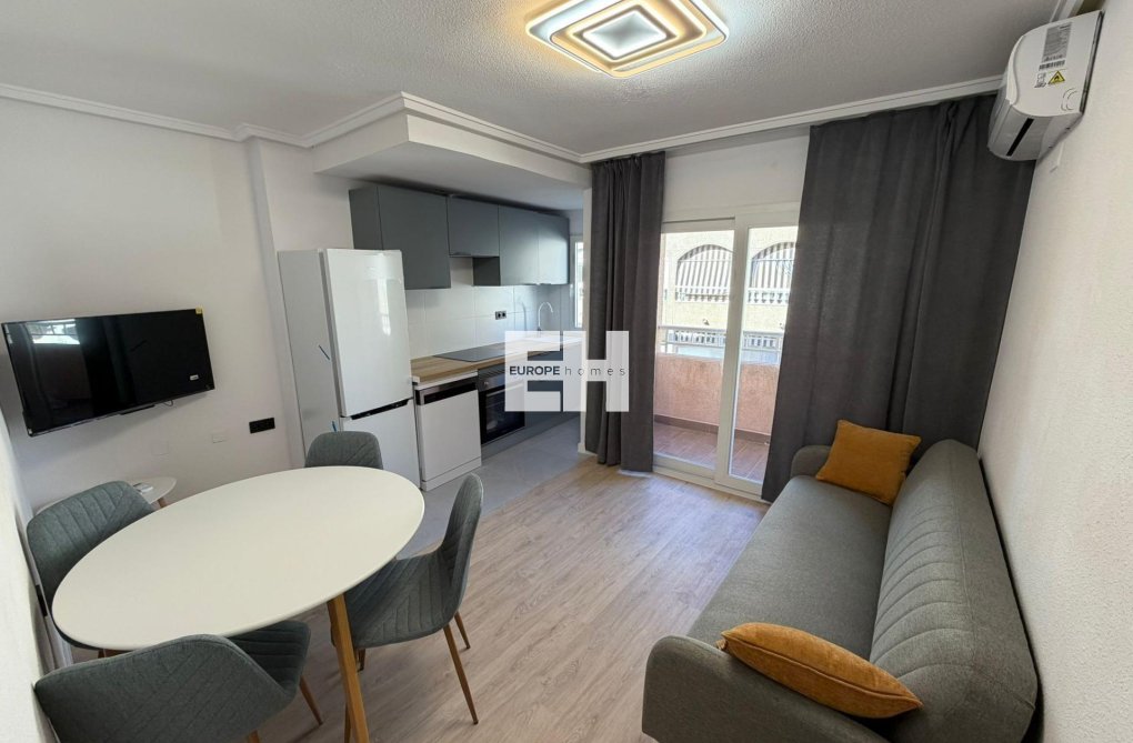Herverkoop - Appartement - Torrevieja - Playa del Cura