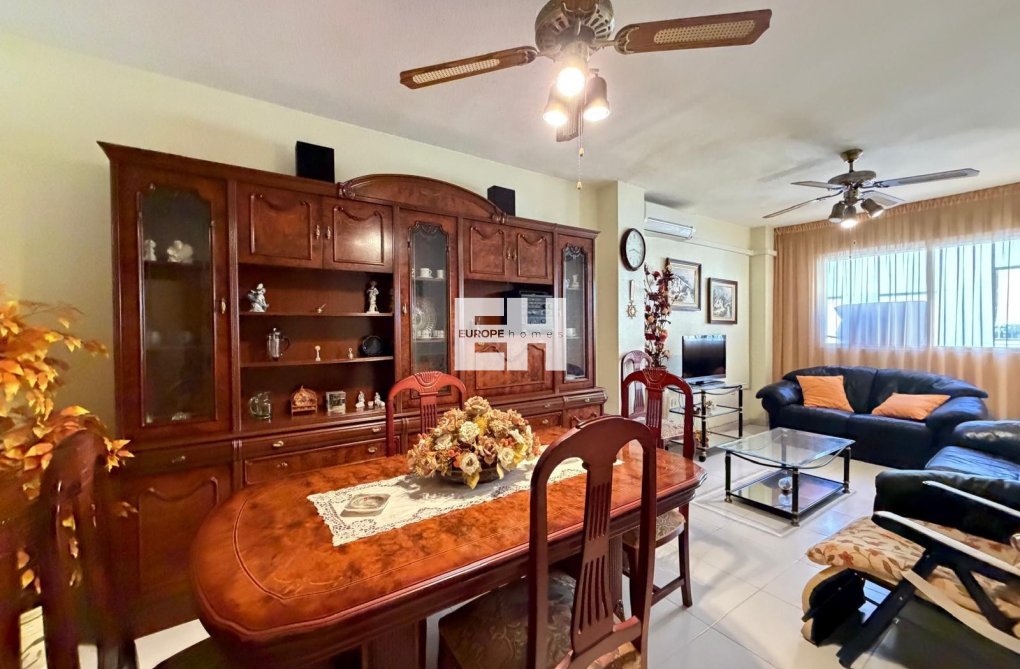 Herverkoop - Appartement - Torrevieja - Playa del Cura