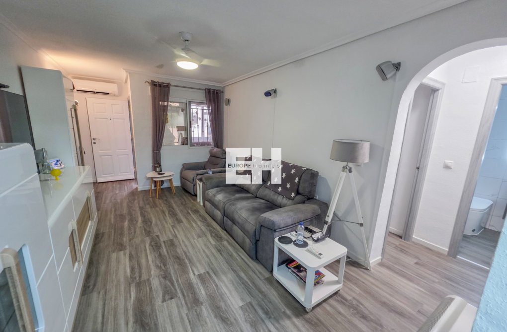 Herverkoop - Appartement - Vistabella Golf Entre Naranjos - Inland