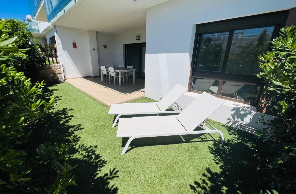 Herverkoop - Appartement - Vistabella Golf Entre Naranjos - Inland