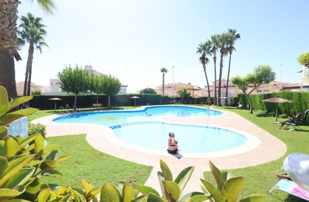 Herverkoop - Bungalow - Orihuela Costa - Costa Blanca