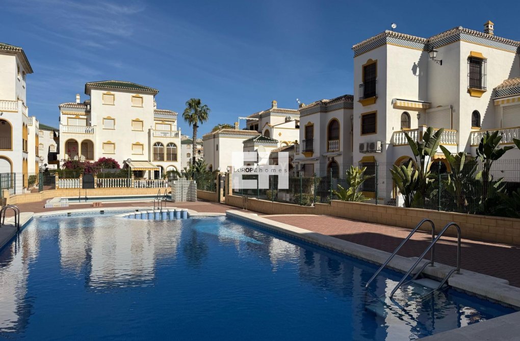 Herverkoop - Bungalow - Torrevieja - Cañada Del Molino