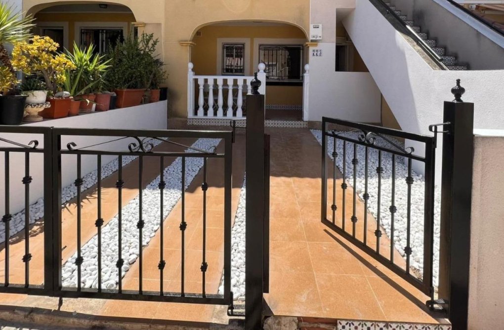Herverkoop - Bungalow - Torrevieja - Los Balcones - Los Altos Del Edén